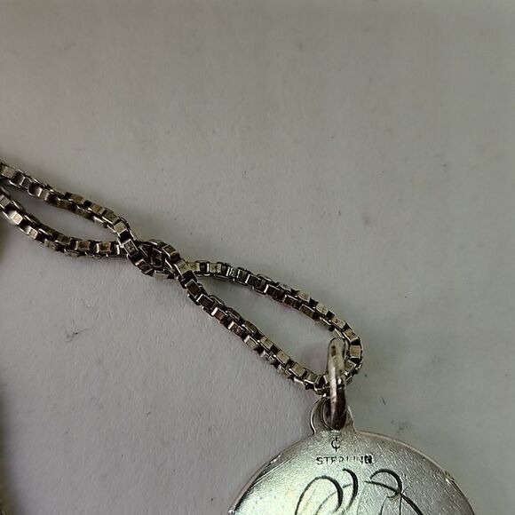 Vintage Sterling Silver Saint Christopher Pendant From Italy - Picture 8 of 8